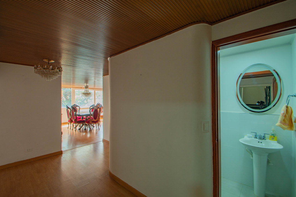 Apartamento en venta en Chico Norte, Bogotá · foto 4 de 23