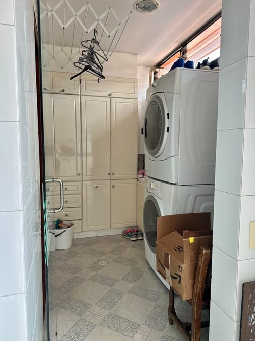 Apartamento de 3 alcobas en venta en Los Rosales, Bogotá, 195 m² · foto 15 de 18