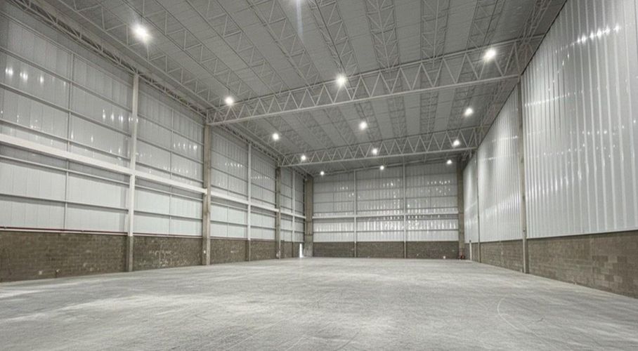 Bodega en arriendo en Pueblo Viejo, Cota, 2070 m² · foto 2 de 5