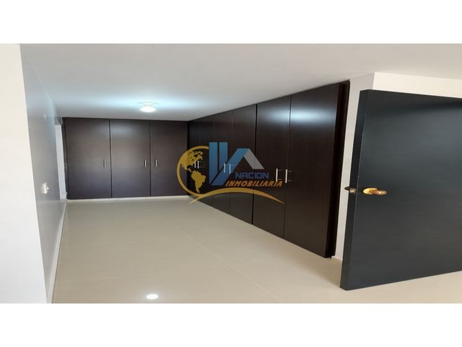 Casa de 9 alcobas en venta en Ruitoque, Piedecuesta, 330 m² · foto 7 de 24