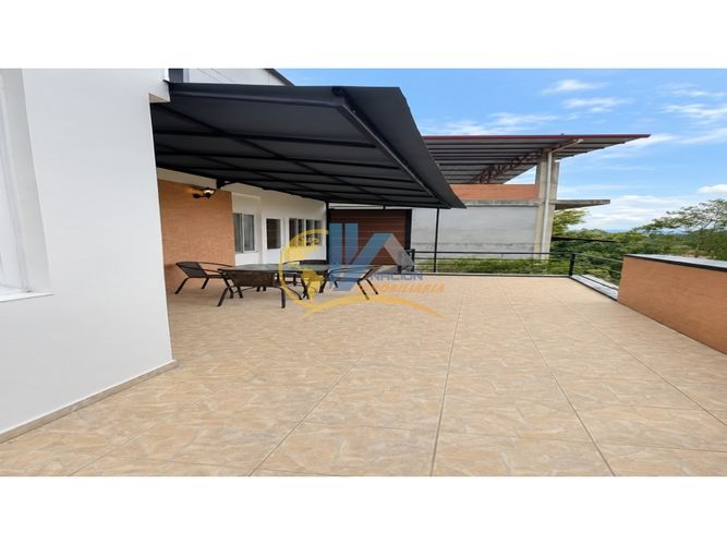 Casa de 9 alcobas en venta en Ruitoque, Piedecuesta, 330 m² · foto 14 de 24