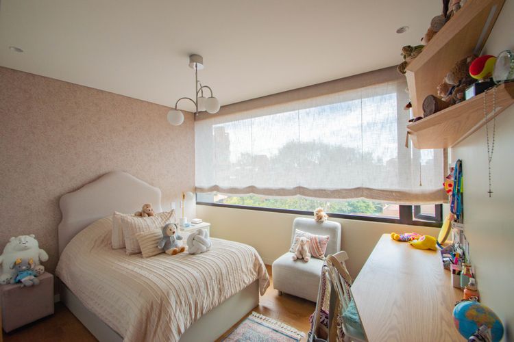 Apartamento de 3 alcobas en venta en La Cabrera, Bogotá, 248 m² · foto 16 de 24