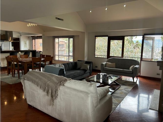 Apartamento en venta en Casa Blanca, Bogotá · foto 2 de 15