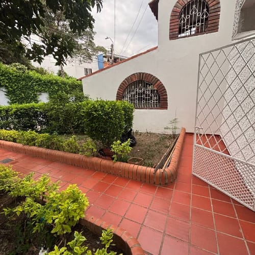 Casa de 3 alcobas en arriendo en Molinos Altos, Floridablanca, 140 m² · foto 3 de 14