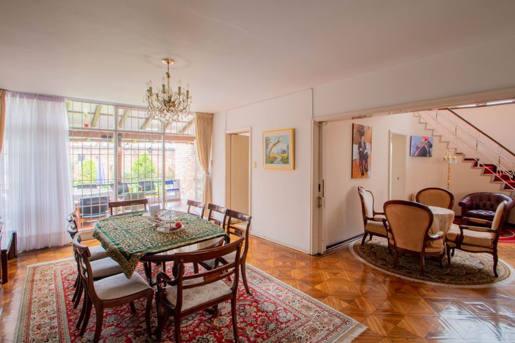 Casa de 5 alcobas en venta en Libertador, Bogotá, 857 m² · foto 6 de 24