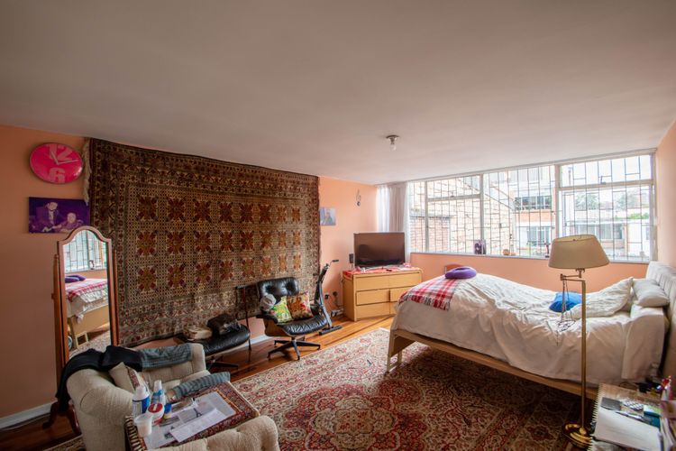 Casa de 5 alcobas en venta en Libertador, Bogotá, 857 m² · foto 19 de 24