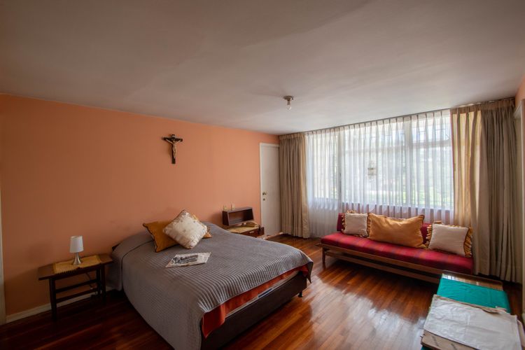 Casa de 5 alcobas en venta en Libertador, Bogotá, 857 m² · foto 22 de 24