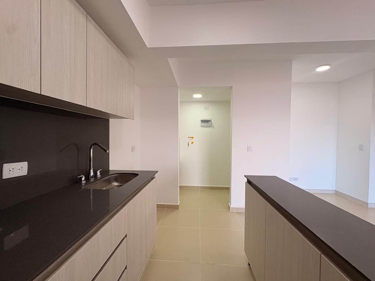Apartamento en arriendo en Vereda La Doctora, Sabaneta · foto 4 de 14