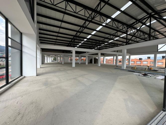 Local en arriendo en Julio Caro, Zipaquirá, 500 m² · foto 4 de 7