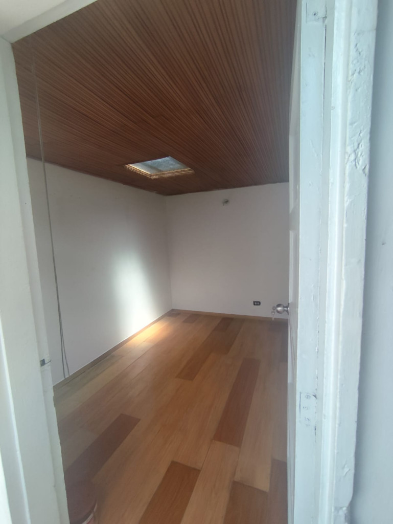 Casa en venta en Barrios Unidos, Bogotá · foto 4 de 23