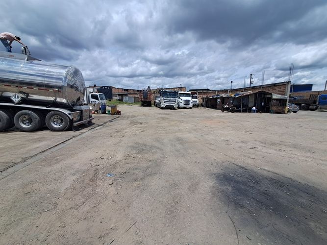 Lote en arriendo en Mosquera, 2000 m² · foto 5 de 15