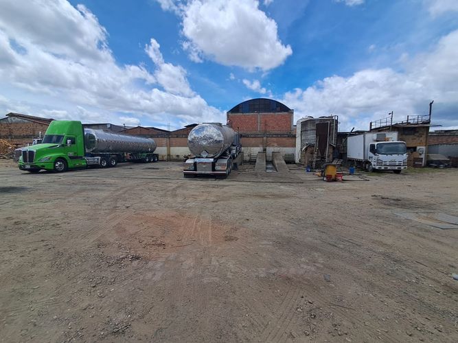 Lote en arriendo en Mosquera, 2000 m² · foto 3 de 15