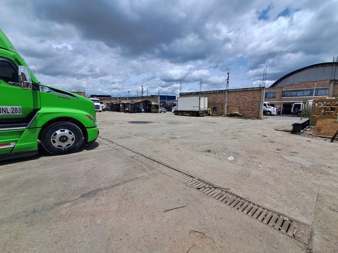 Lote en arriendo en Mosquera, 2000 m² · foto 6 de 15