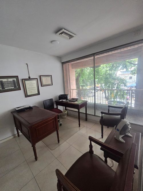 Local en venta en Centenario, Cali, 9 m² · foto 3 de 13