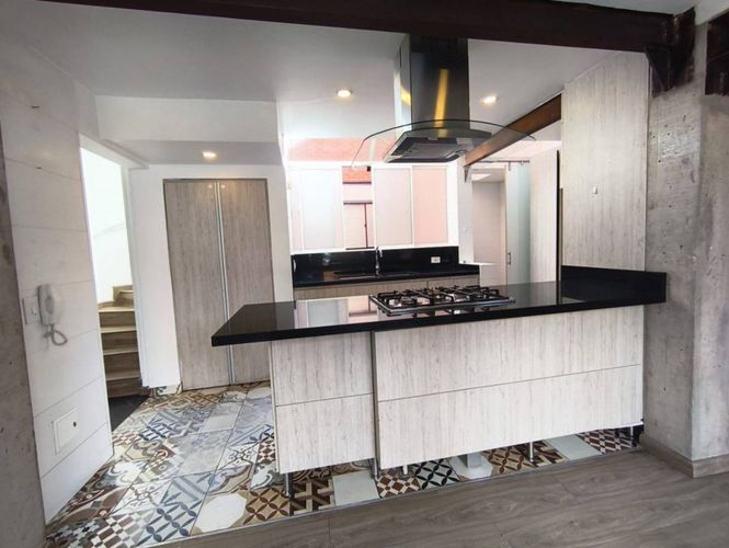 Casa en venta en Belmira, Bogotá · foto 2 de 24