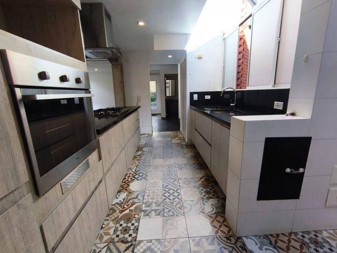 Casa en venta en Belmira, Bogotá · foto 3 de 24