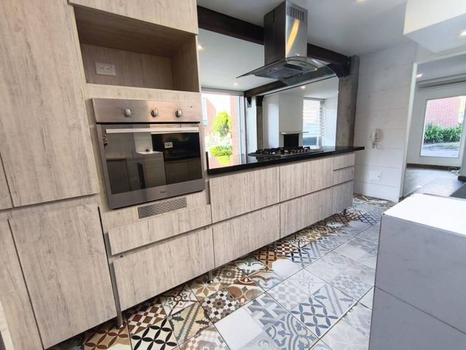 Casa en venta en Belmira, Bogotá · foto 4 de 24