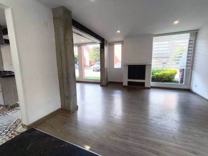 Casa en venta en Belmira, Bogotá · foto 7 de 24