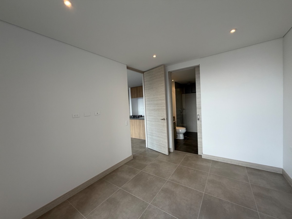 Apartamento en arriendo en El Poblado, Medellín · foto 13 de 21