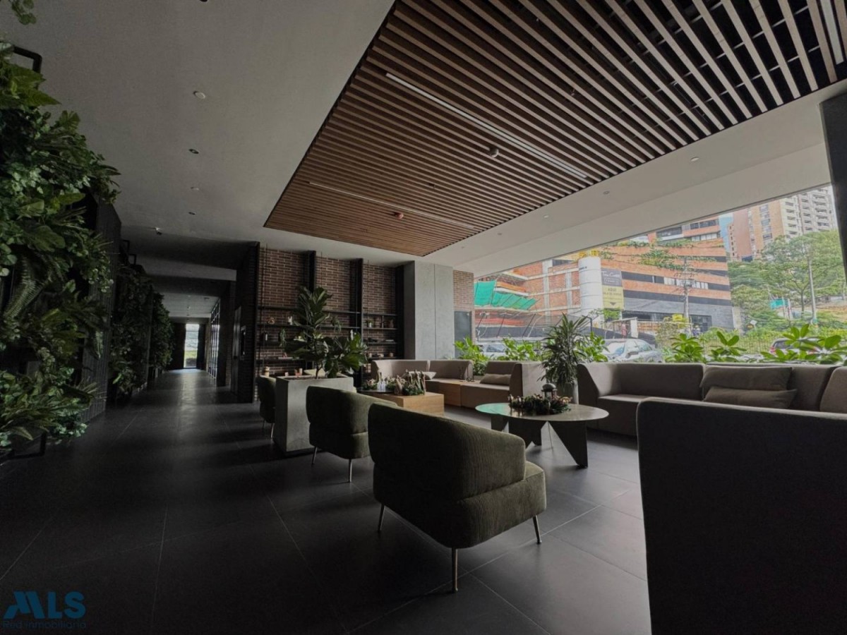 Apartamento en venta en Altos Del Poblado, Medellín · foto 21 de 24
