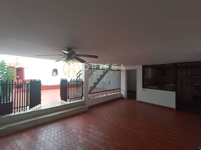 Casa de 5 alcobas en venta en Cañaveral Panamericano, Floridablanca, 300 m² · foto 11 de 24