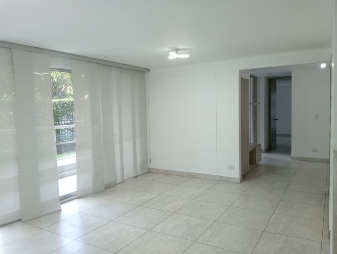 Apartamento de 3 alcobas en venta en Valle Del Lili, Cali, 112 m² · foto 7 de 24