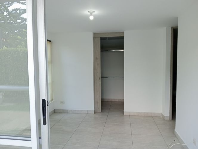 Apartamento de 3 alcobas en venta en Valle Del Lili, Cali, 112 m² · foto 13 de 24