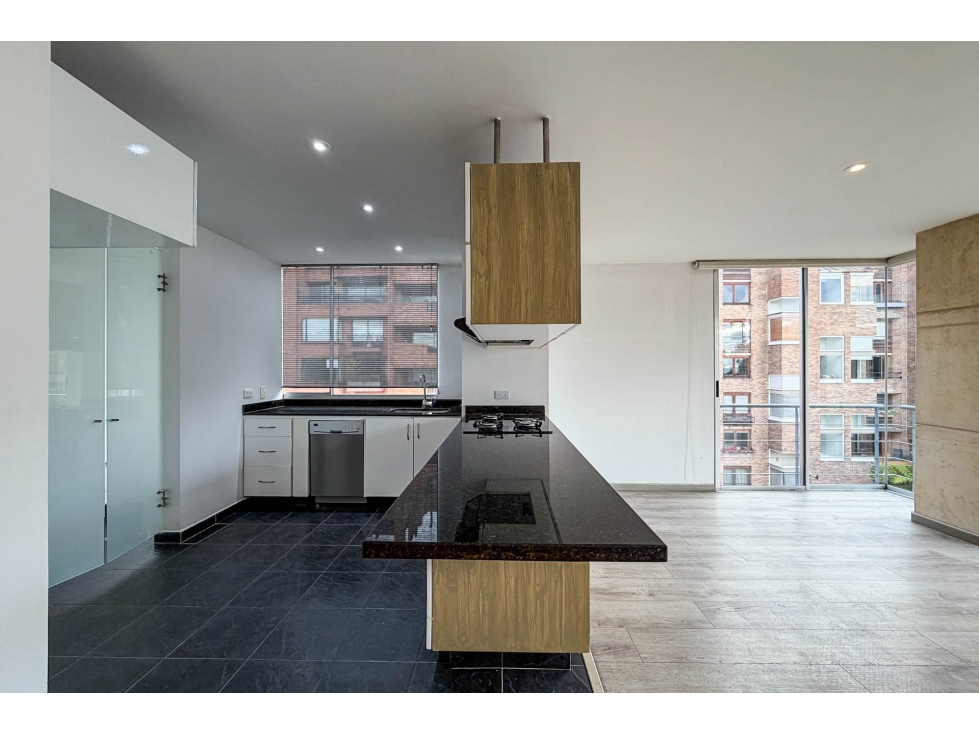 Apartamento en venta en Los Rosales, Bogotá · foto 6 de 11