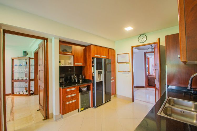 Apartamento de 3 alcobas en venta en Usaquen, Bogotá, 305 m² · foto 20 de 24