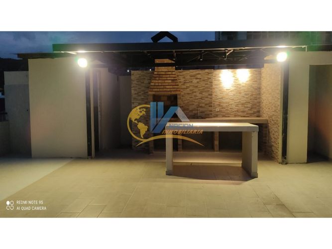 Apartamento de 2 alcobas en venta en Puerto Madero, Girón, 42 m² · foto 5 de 7