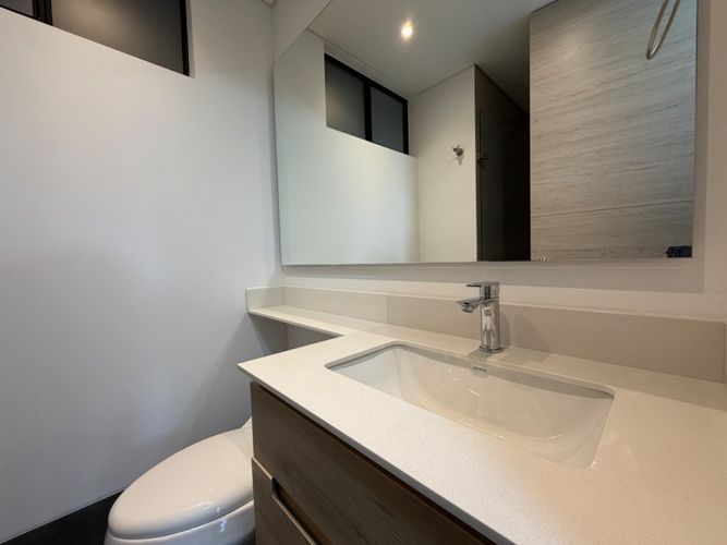 Apartamento de 2 alcobas en arriendo en El Poblado, Medellín, 87 m² · foto 13 de 13