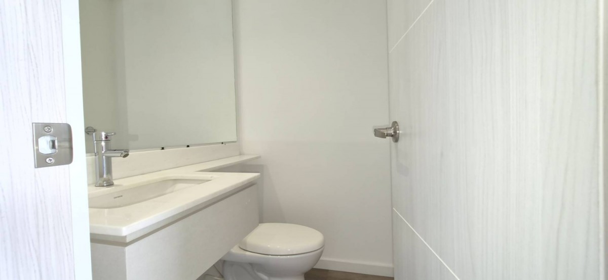 Apartamento en arriendo en Lalinde, Medellín · foto 10 de 19