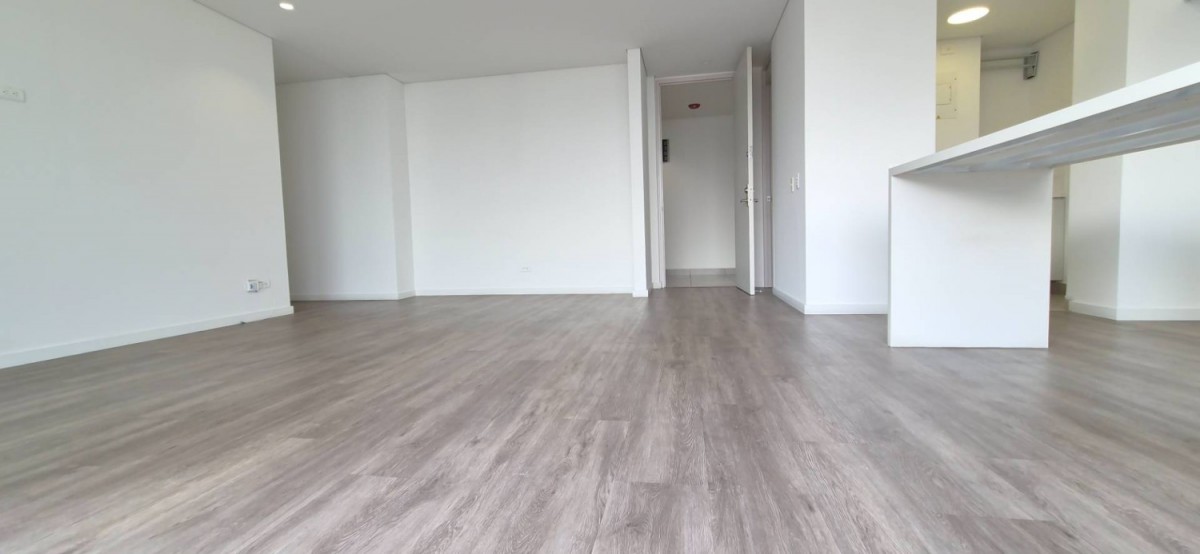 Apartamento en arriendo en Lalinde, Medellín · foto 14 de 19