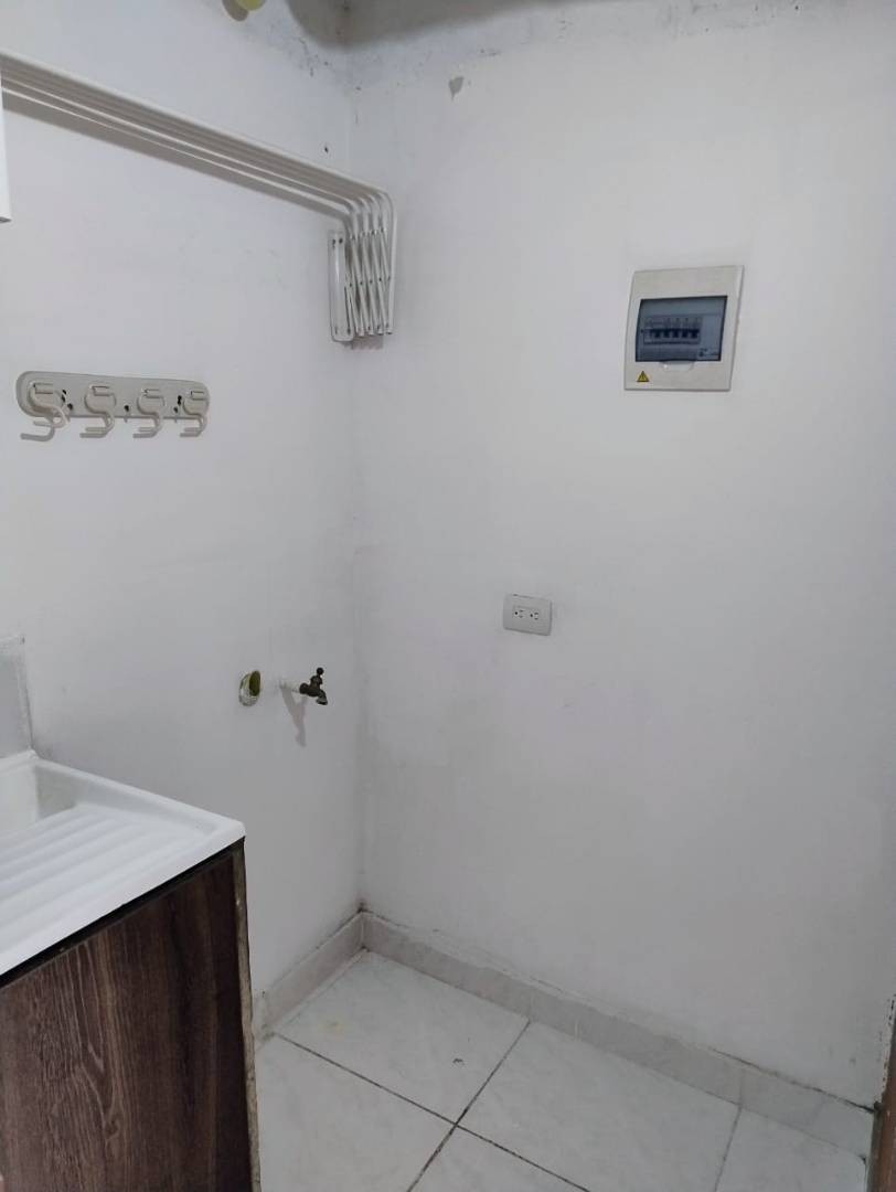 Apartamento en venta en Laureles, Medellín · foto 5 de 15