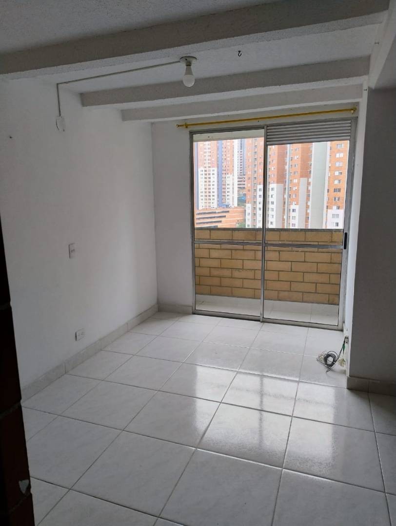 Apartamento en venta en Laureles, Medellín · foto 14 de 15