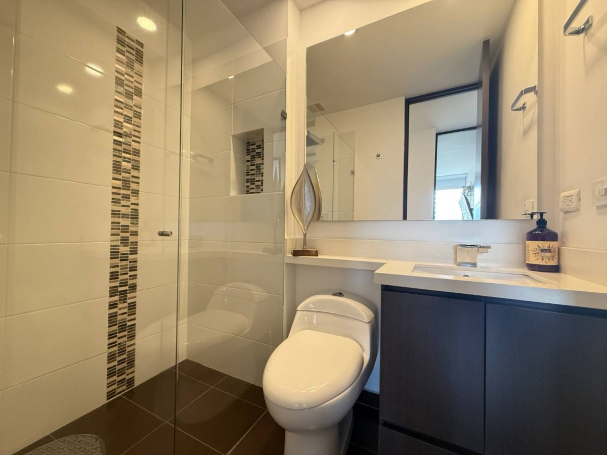 Apartamento en arriendo en El Poblado, Medellín · foto 13 de 21