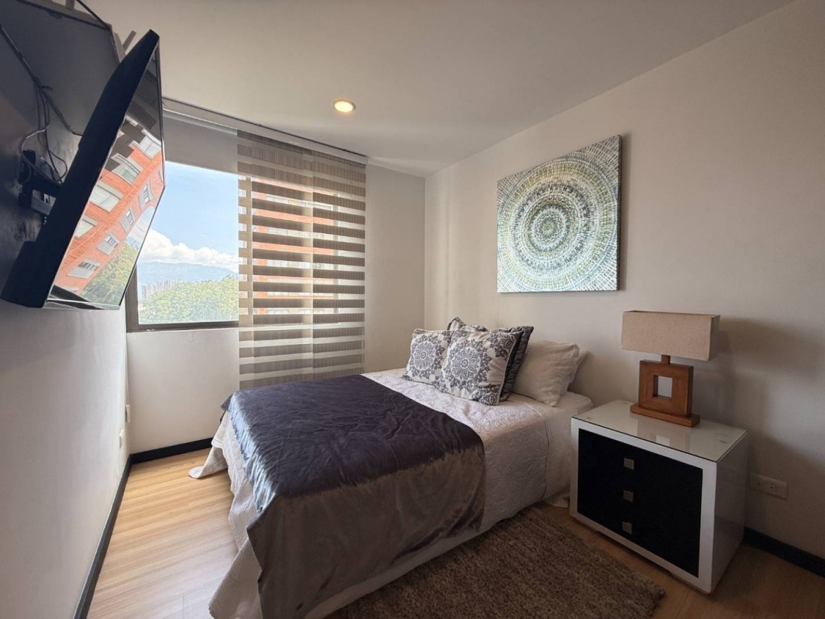 Apartamento en arriendo en El Poblado, Medellín · foto 14 de 21
