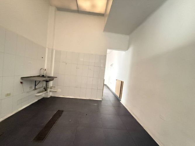 Local en arriendo en Lorena, Medellín, 210 m² · foto 5 de 13