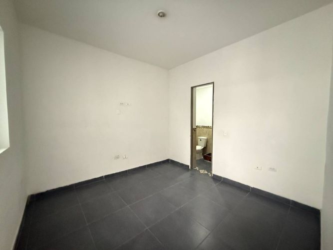 Local en arriendo en Lorena, Medellín, 210 m² · foto 10 de 13