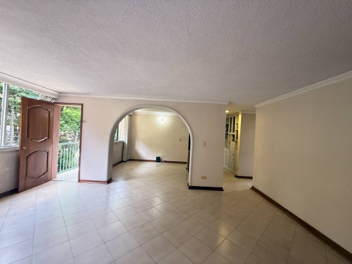 Apartamento en venta en Calasanz, Medellín · foto 5 de 22