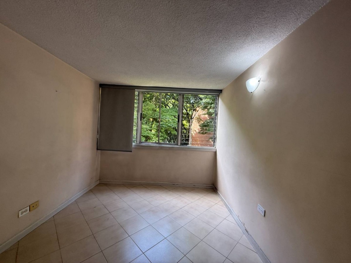 Apartamento en venta en Calasanz, Medellín · foto 14 de 22