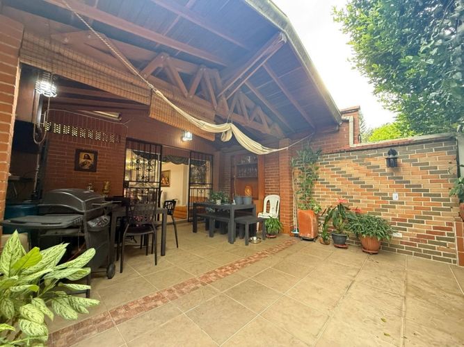 Casa de 4 alcobas en venta en Quintas Del Sol De La Mota, Medellín, 156 m² · foto 9 de 24