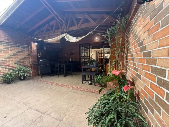 Casa de 4 alcobas en venta en Quintas Del Sol De La Mota, Medellín, 156 m² · foto 10 de 24