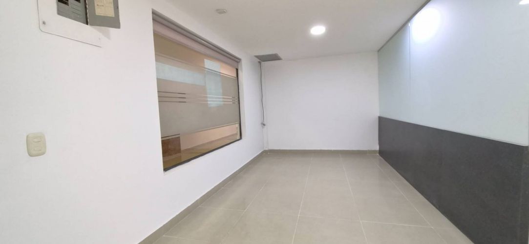 Oficina en arriendo en San Diego, Medellín, 107 m² · foto 11 de 13