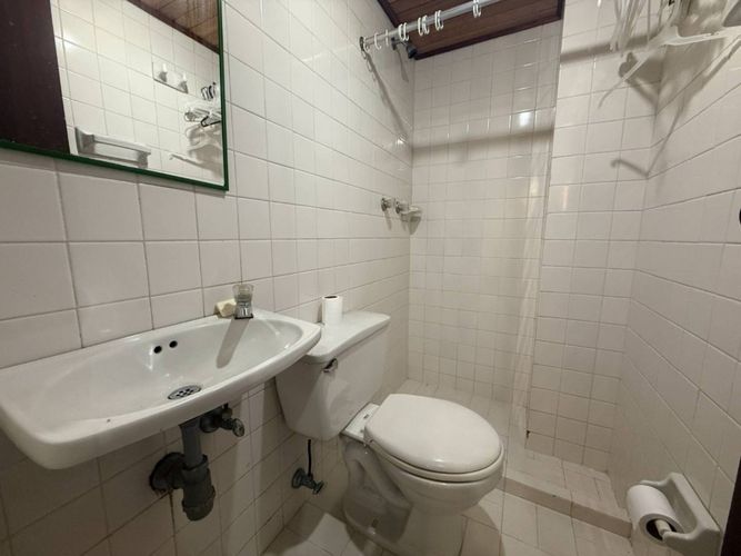 Apartamento de 3 alcobas en venta en Las Lomas, Medellín, 136 m² · foto 5 de 24