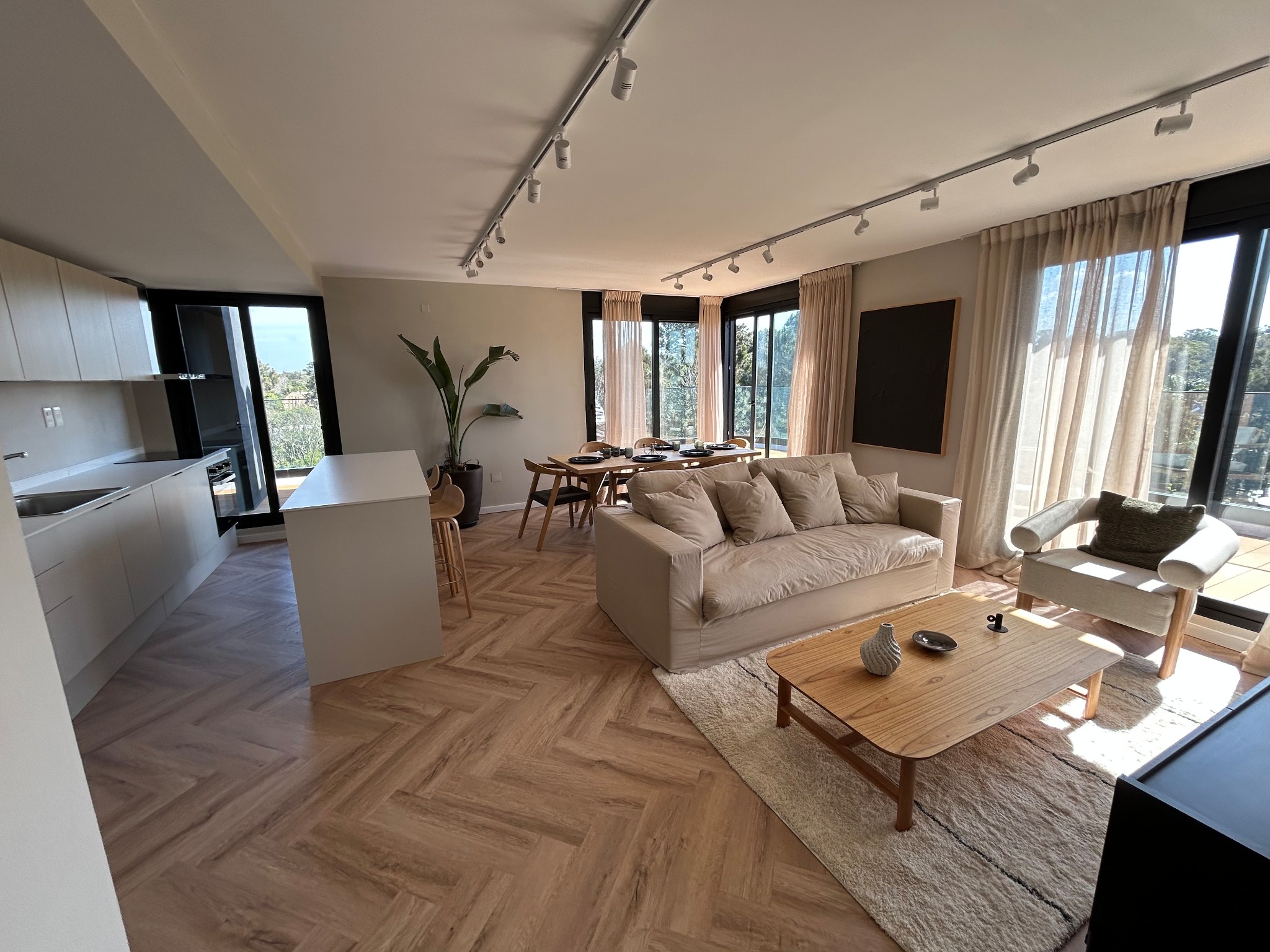 Venta apartamento Penthouse Barra de Carrasco Rambla 3 dormitorios 2 baños garaje Vista Gran lujo - foto 1