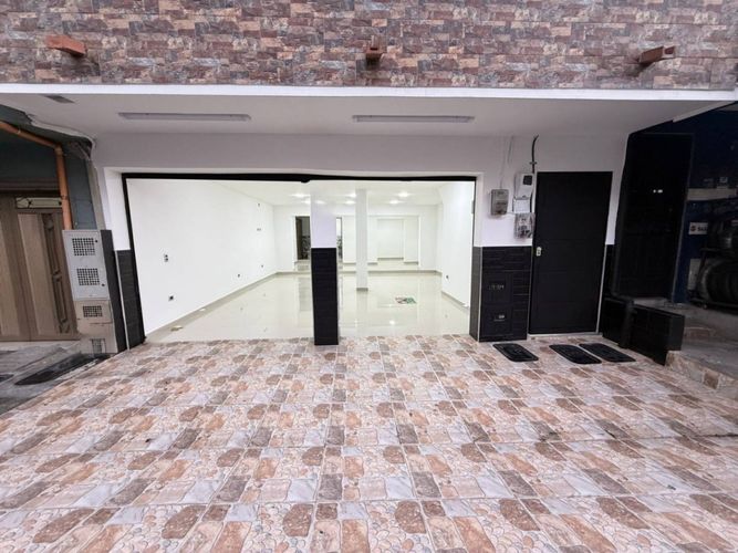 Local en venta en Caribe, Medellín, 100 m² · foto 7 de 13