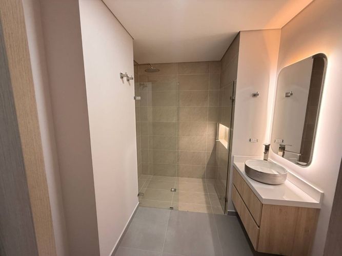 Apartamento de 2 alcobas en venta en Conquistadores, Medellín, 88 m² · foto 9 de 11
