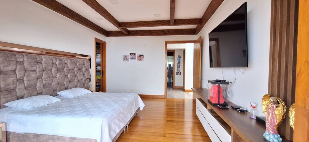 Casa de 6 alcobas en arriendo en Machado, Copacabana, 560 m² · foto 18 de 24