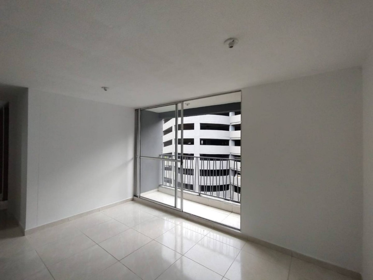 Apartamento en venta en Santa Maria No. 3, Itagüí · foto 5 de 13